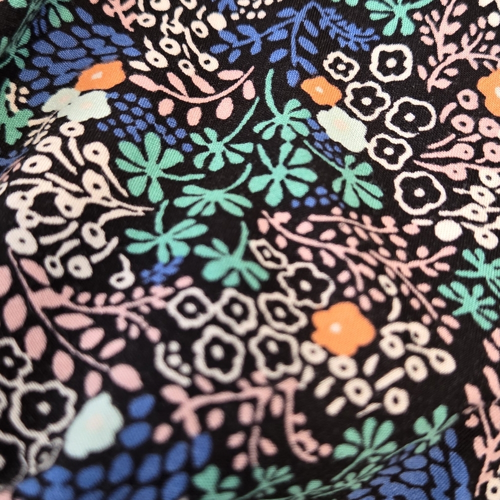 Floral Patterned Dress - Picture 5 of 5